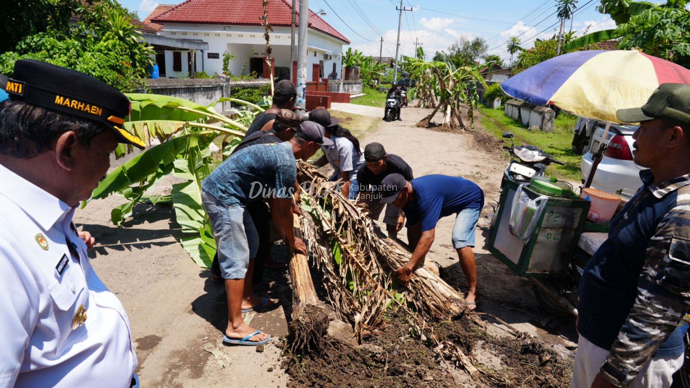 Aspirasi Warga Miren Dijawab Tuntas, Bupati Nganjuk Pastikan Jalan dan Gorong-Gorong Diperbaiki Total