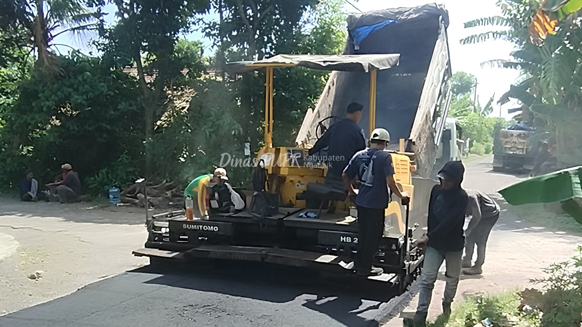 Akses Lancar Ekonomi Meningkat, Pembangunan Jalan Sonoageng Bawa Dampak Positif