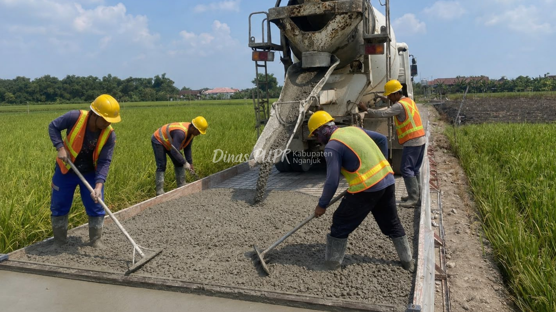 Perkuat Konektivitas Desa, Pemkab Nganjuk Bangun Jalan Jaan - Banjardowo