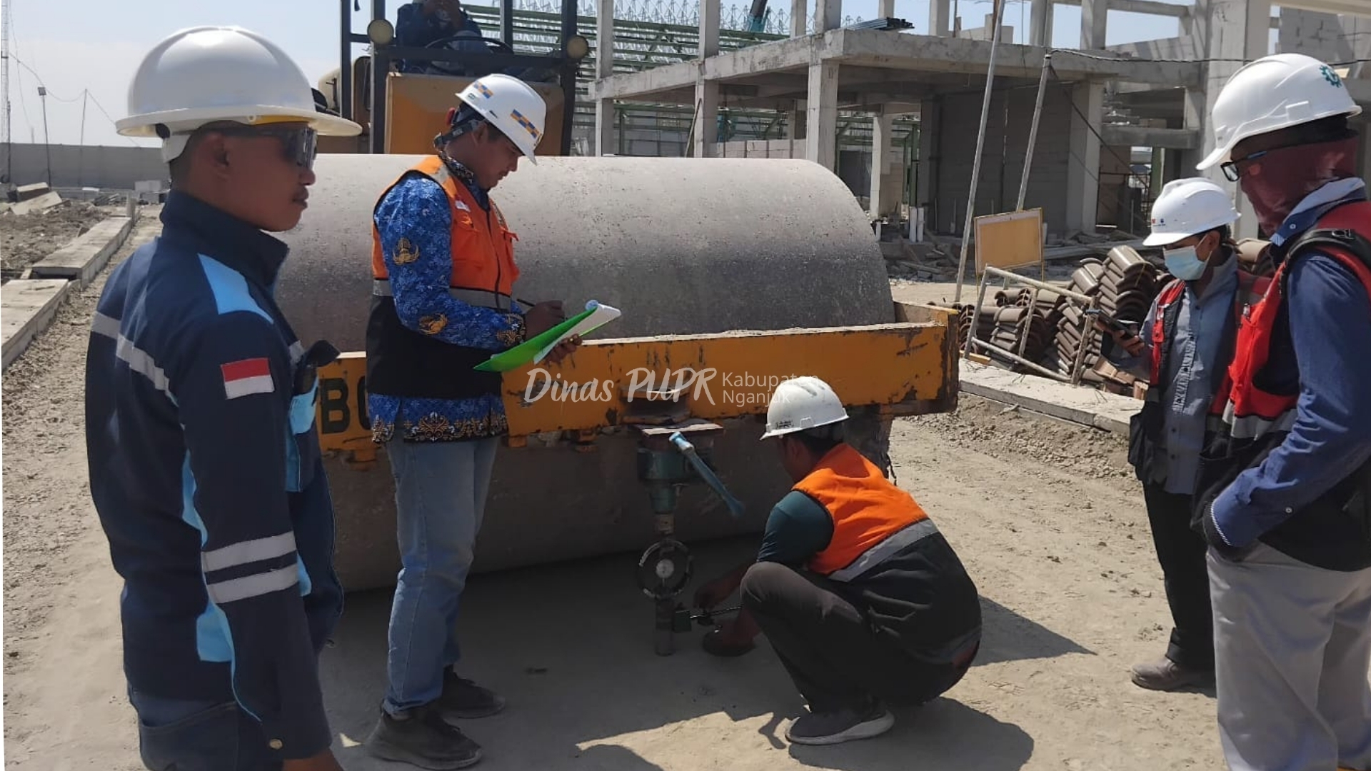 Jaga Mutu Konstruksi, Dinas PUPR Nganjuk Lakukan Pengujian CBR di Proyek Sekolah Rakyat