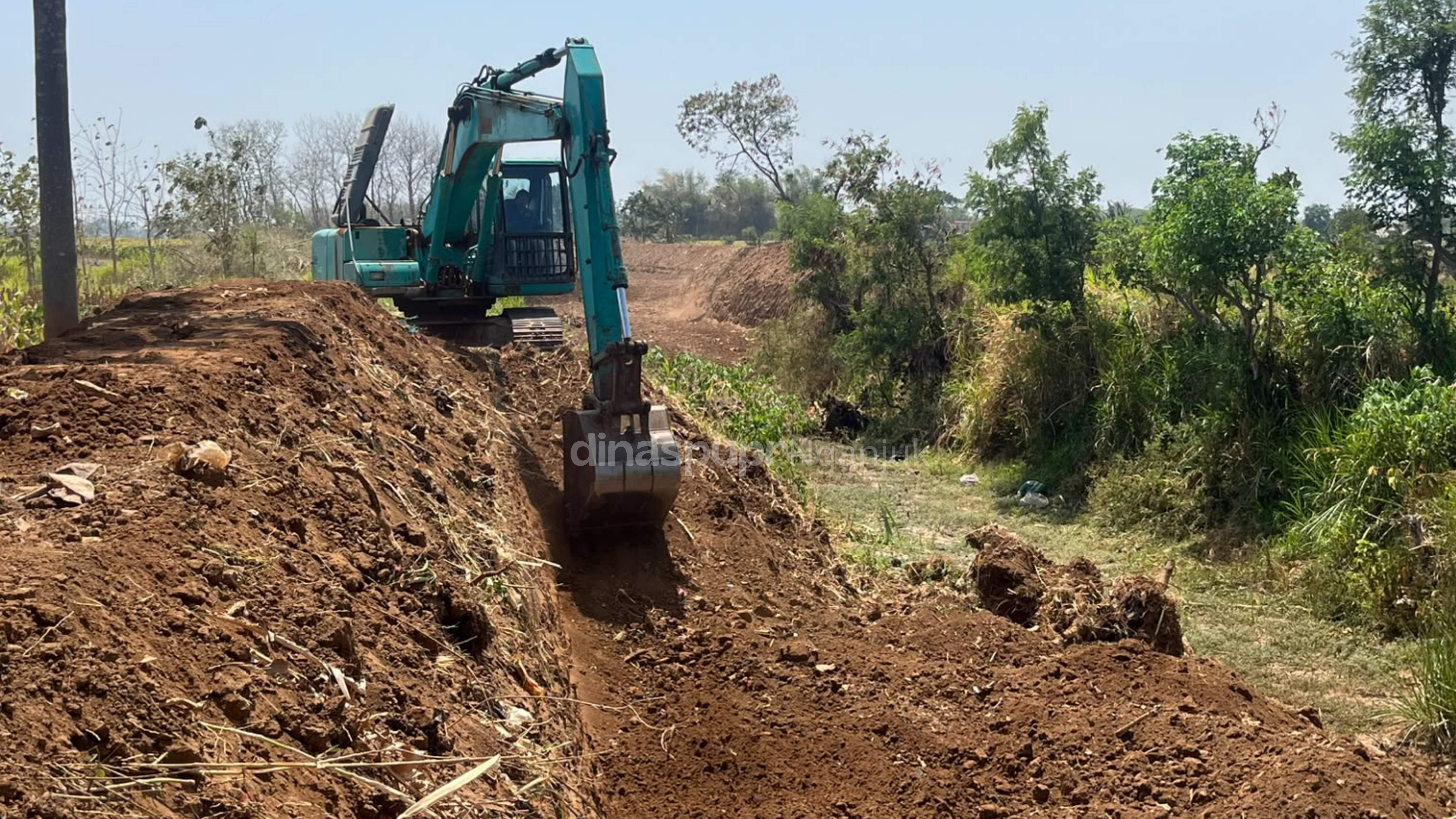 Menjaga Aliran Tetap Lancar, Sungai Kuncir Kanan di Pagaran–Kapas Dinormalisasi