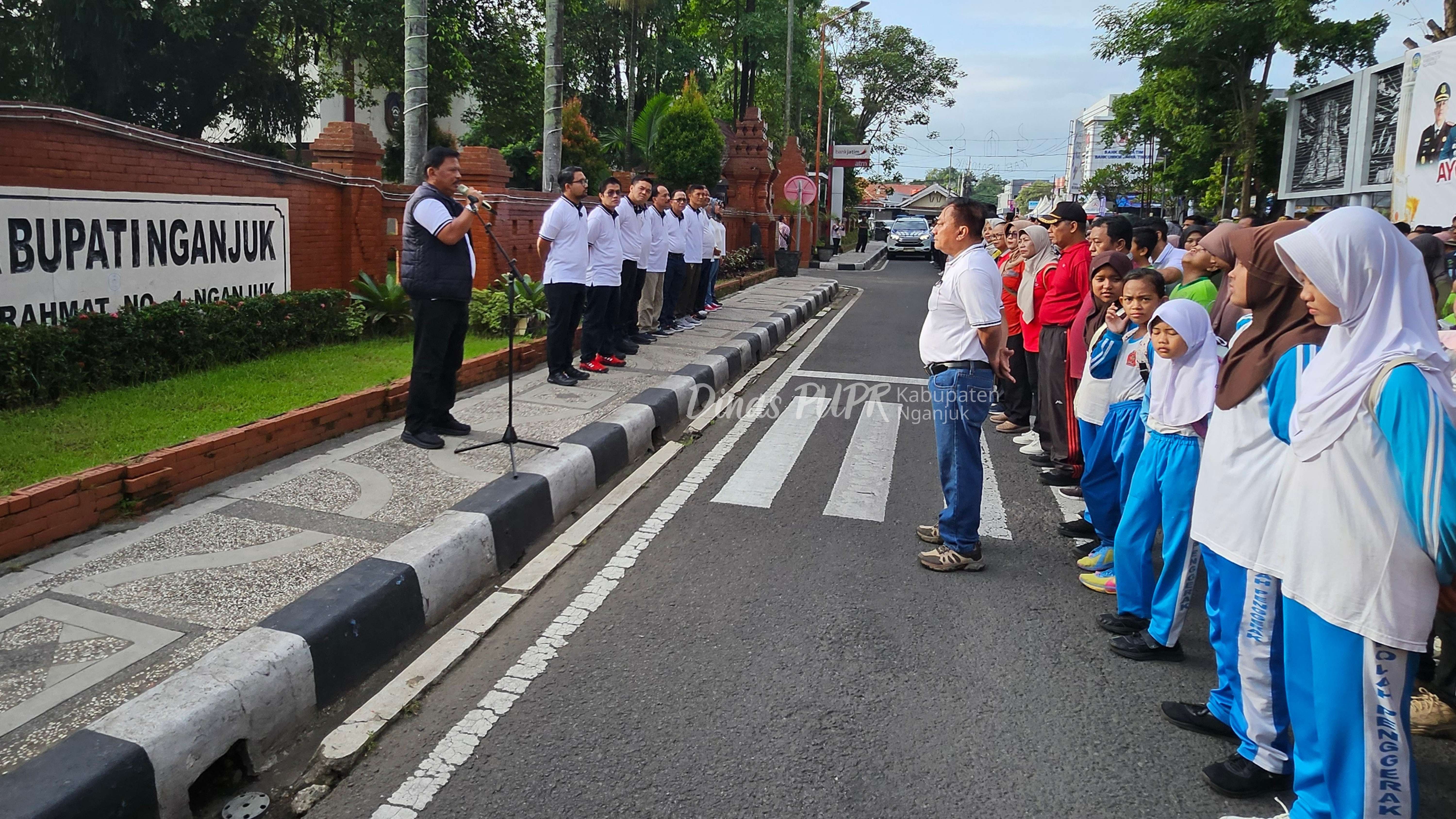 Kerja Bakti Semangat Gotong Royong Wujudkan Indonesia ASRI